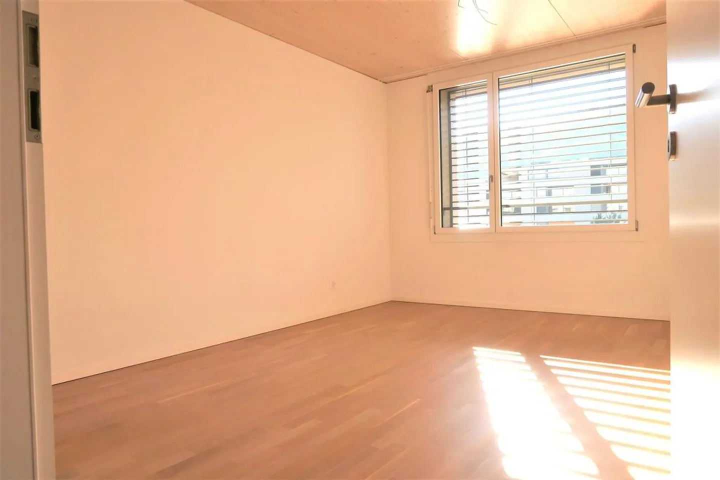 Spacious 3.5-room apartment - Photo 5 of 8