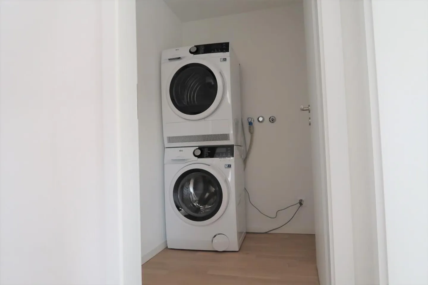 Spacious 3.5-room apartment - Photo 8 of 8