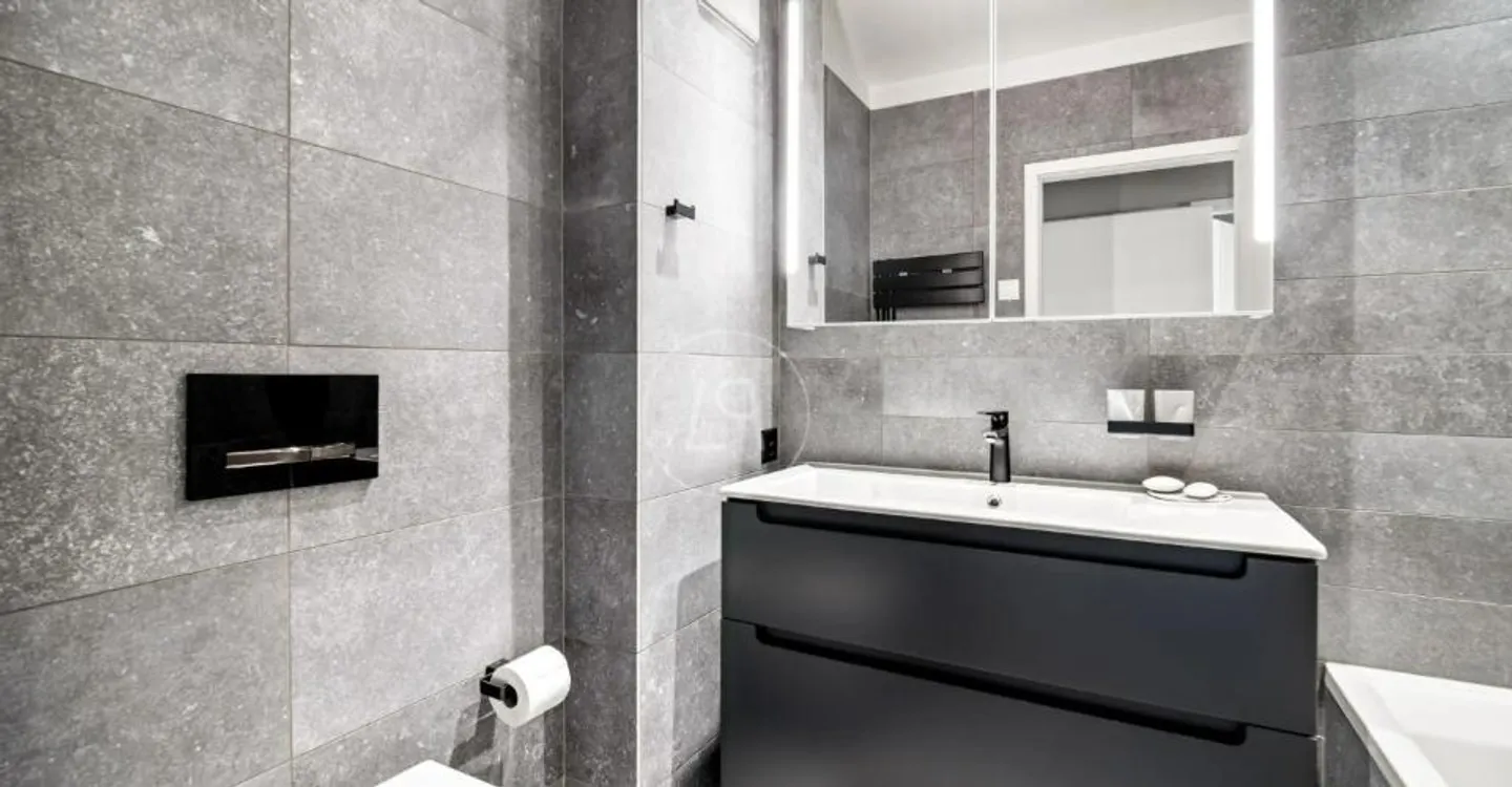 Superbe appartement de 5.5 pièces entièrement rénové au calme, Prangins - Foto 12 von 13