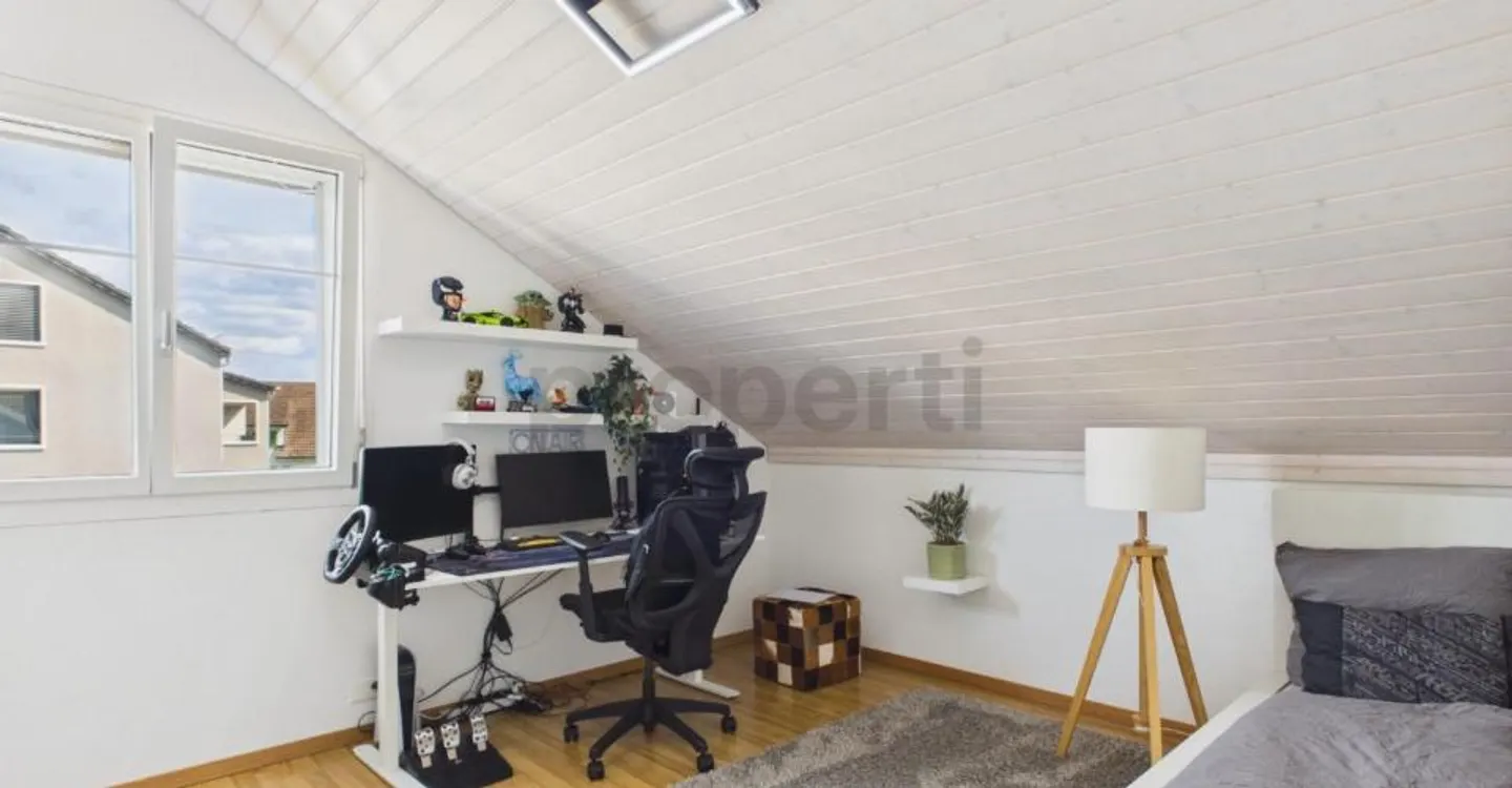 Tout compris : Penthouse avec garage, 2 places de parking et tour de lavage privé - Photo 6 sur 11