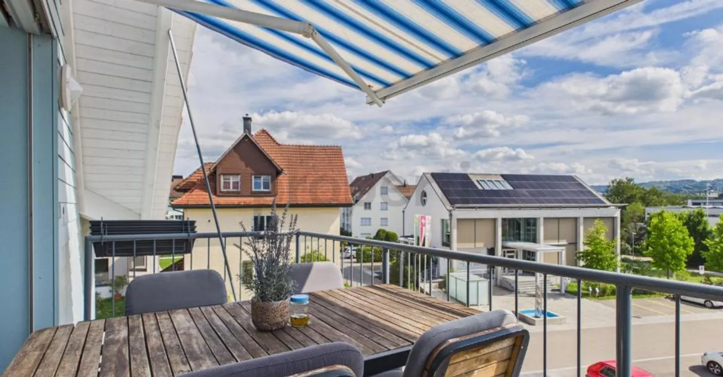 Tout compris : Penthouse avec garage, 2 places de parking et tour de lavage privé - Photo 10 sur 11