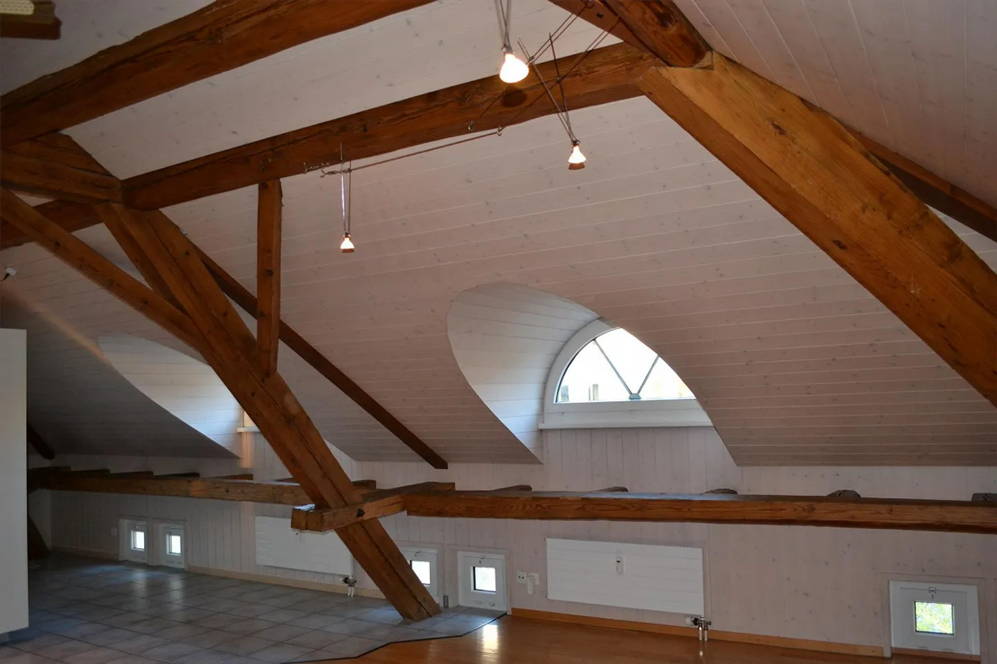 2 Zimmerwohnung DG, 140 m2 - Foto 2 von 12