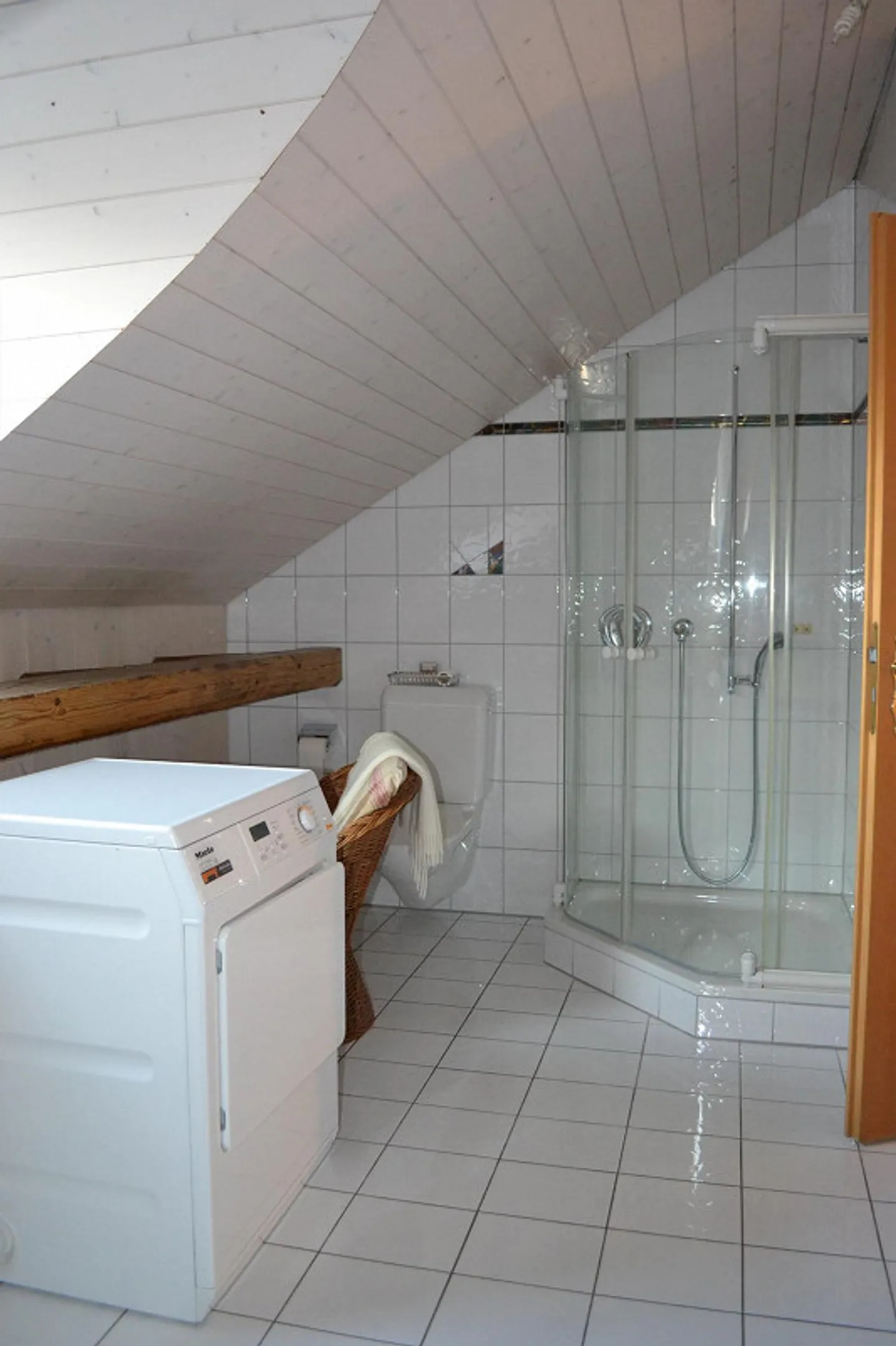 2 Zimmerwohnung DG, 140 m2 - Foto 5 von 12