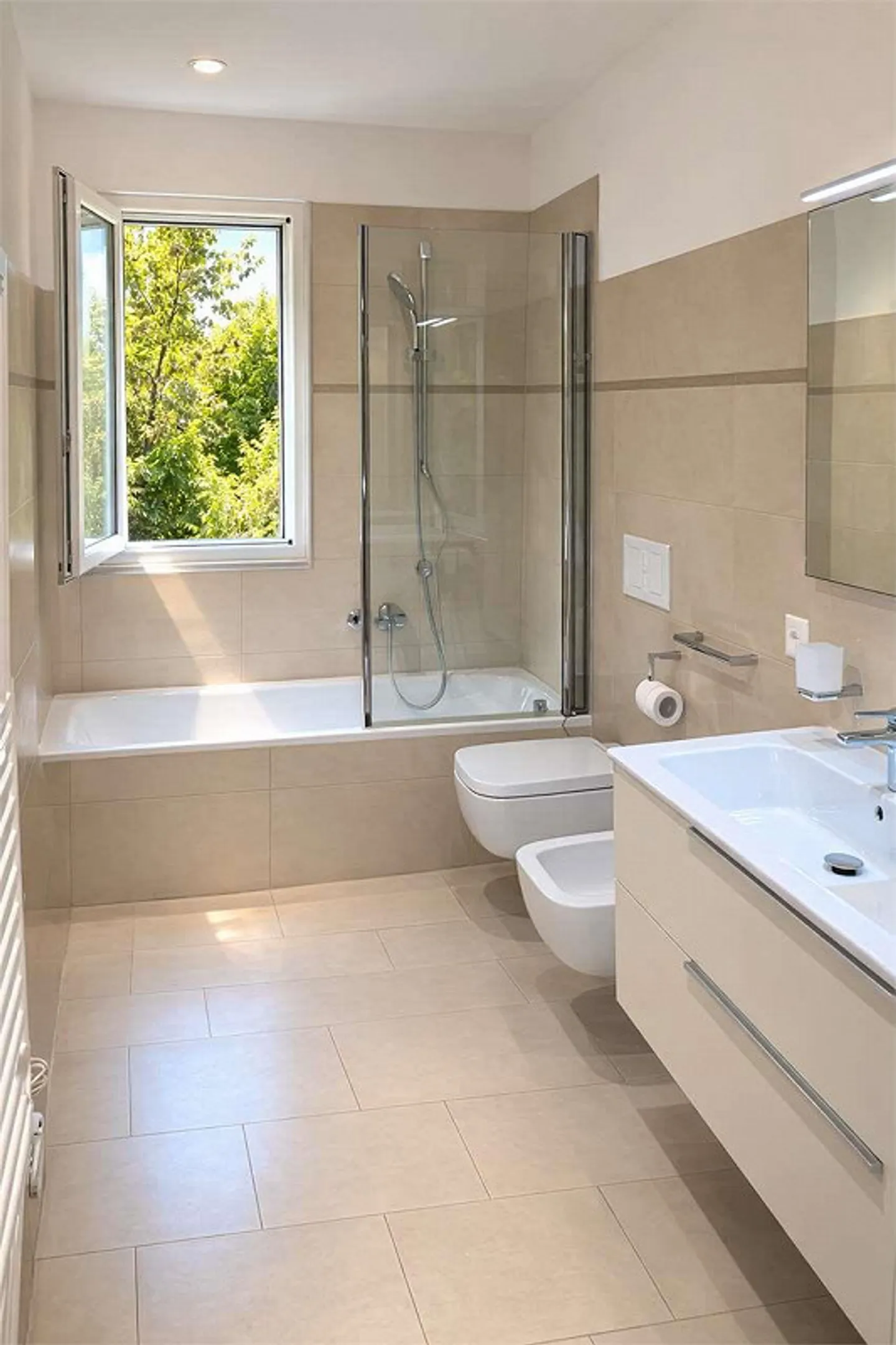 Ponte Capriasca - Neuere 4.5 Zimmer mit Garten - Foto 3 von 10