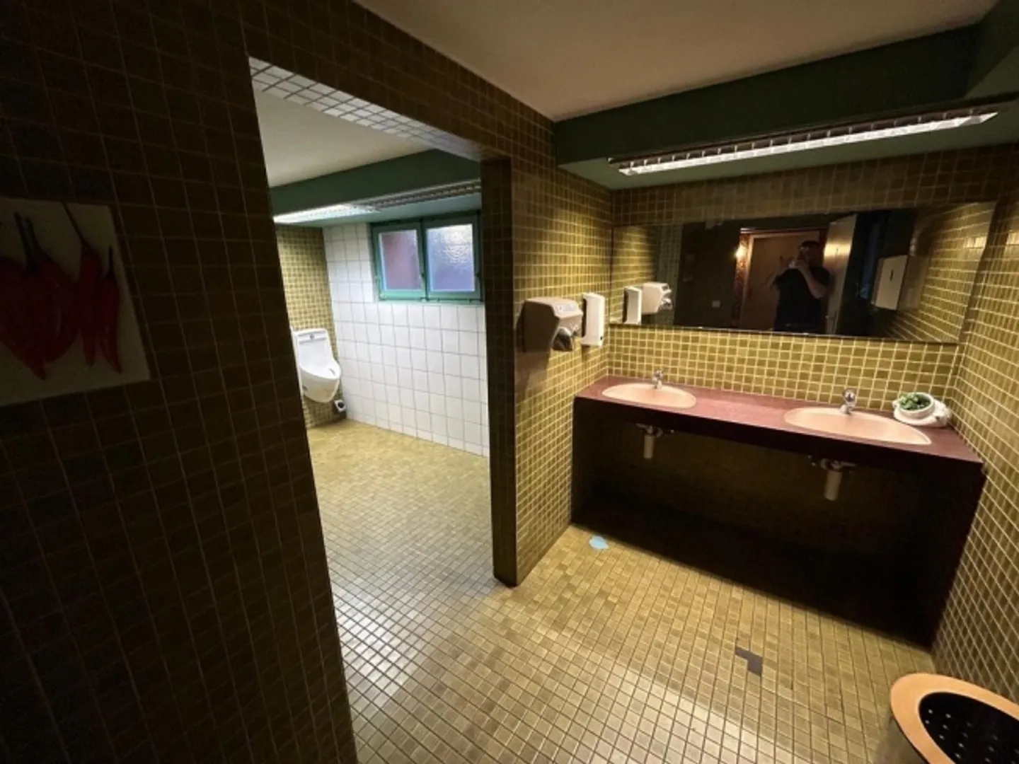 Immeuble mixte à louer - Photo 1 sur 9