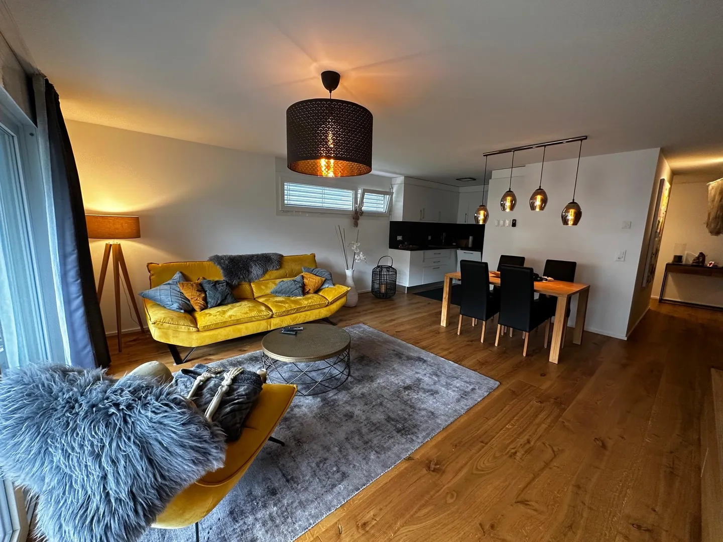 Charming Garden Apartment - Photo 2 of 15