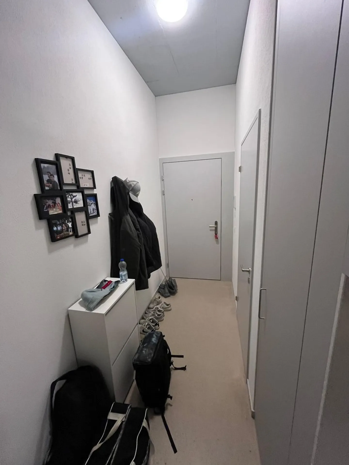 Modern Apartment in Uster - Photo 5 of 9