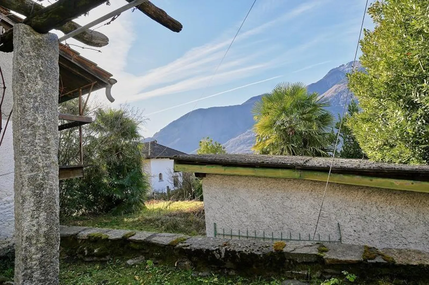 4 1/2-Room House with Two Outbuildings in a Very Quiet, Sunny Location - Photo 35 of 41