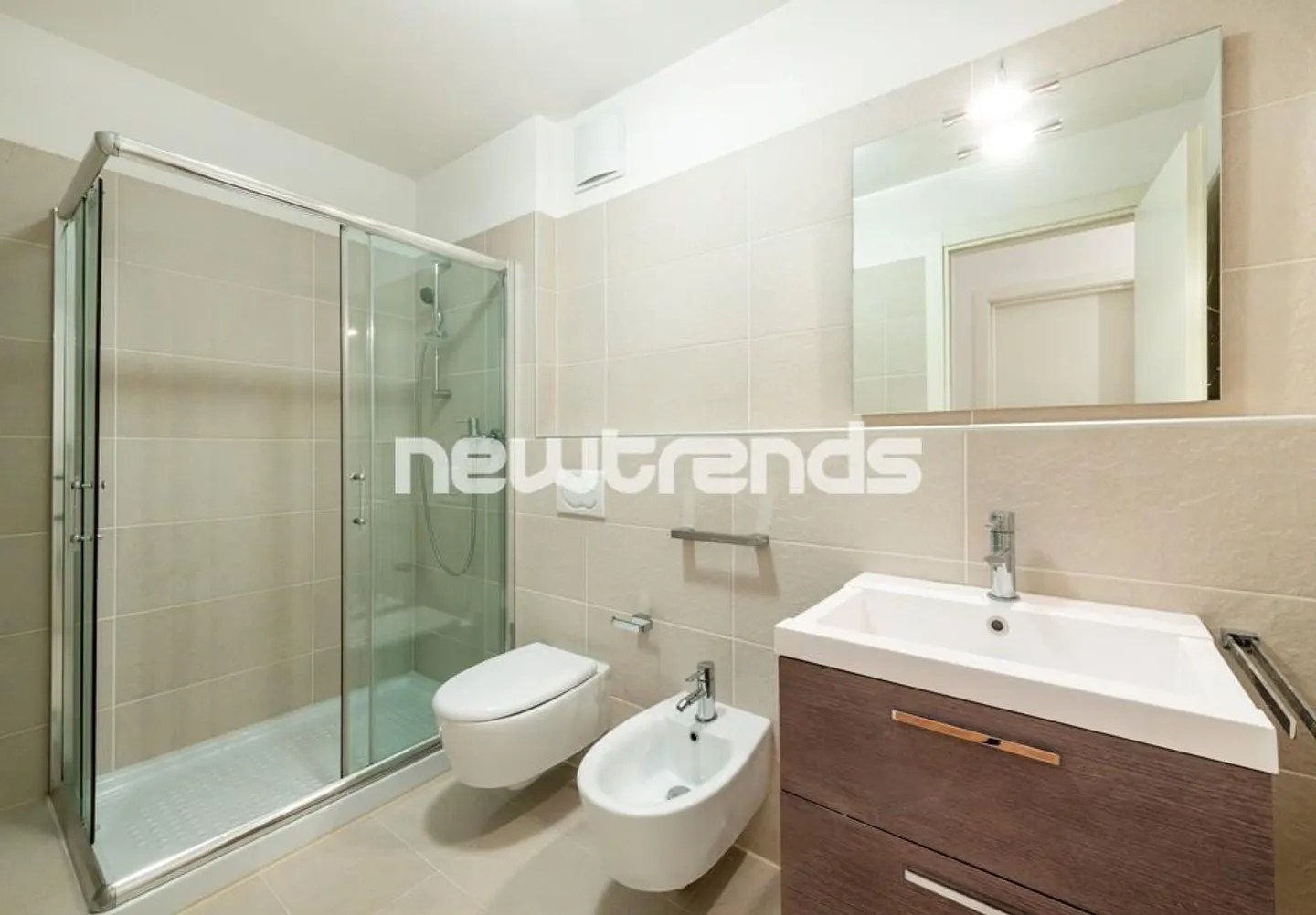 Mendrisio – Modernes und geräumiges Duplex von 120 m² in einem Wohnkontext... - Foto 6 von 12