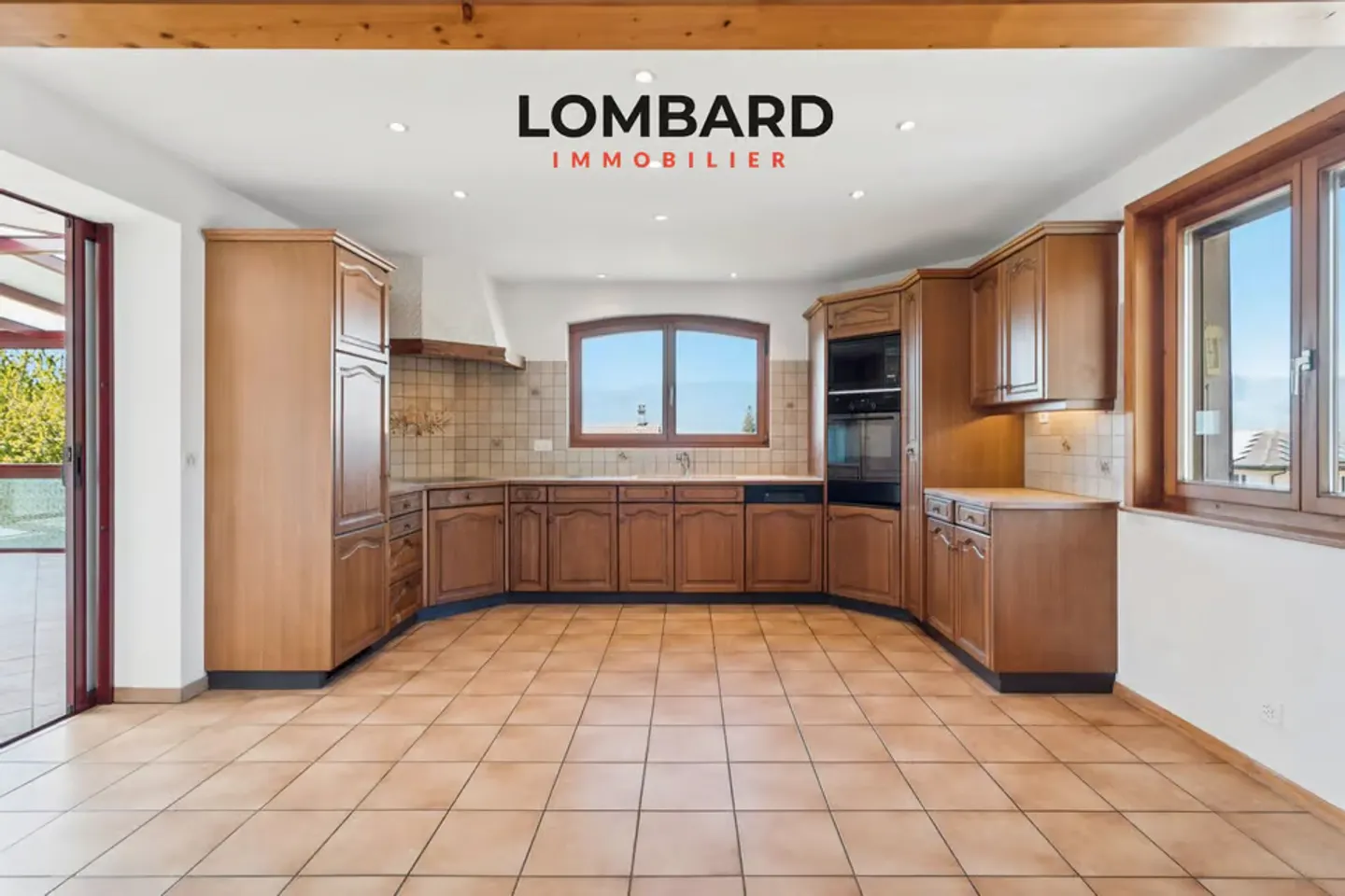 Spaziosa villa indipendente di 5,5 locali - Foto 5 di 10