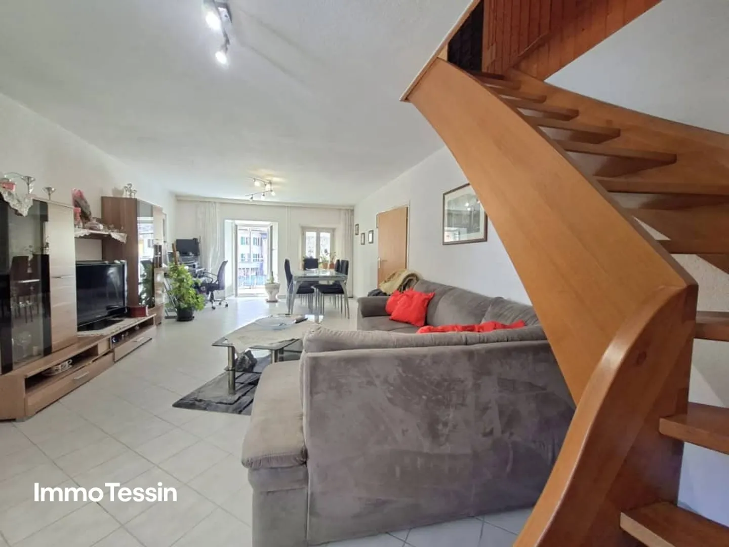 Charmantes Haus mit Garten - Foto 6 von 13