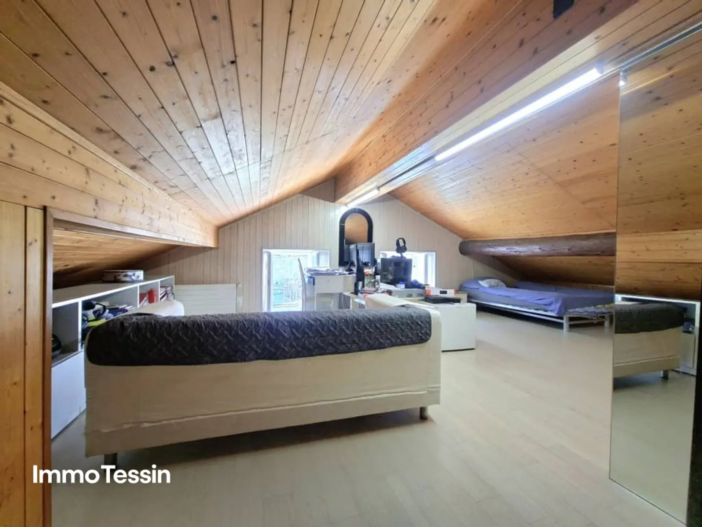 Charmantes Haus mit Garten - Foto 10 von 13