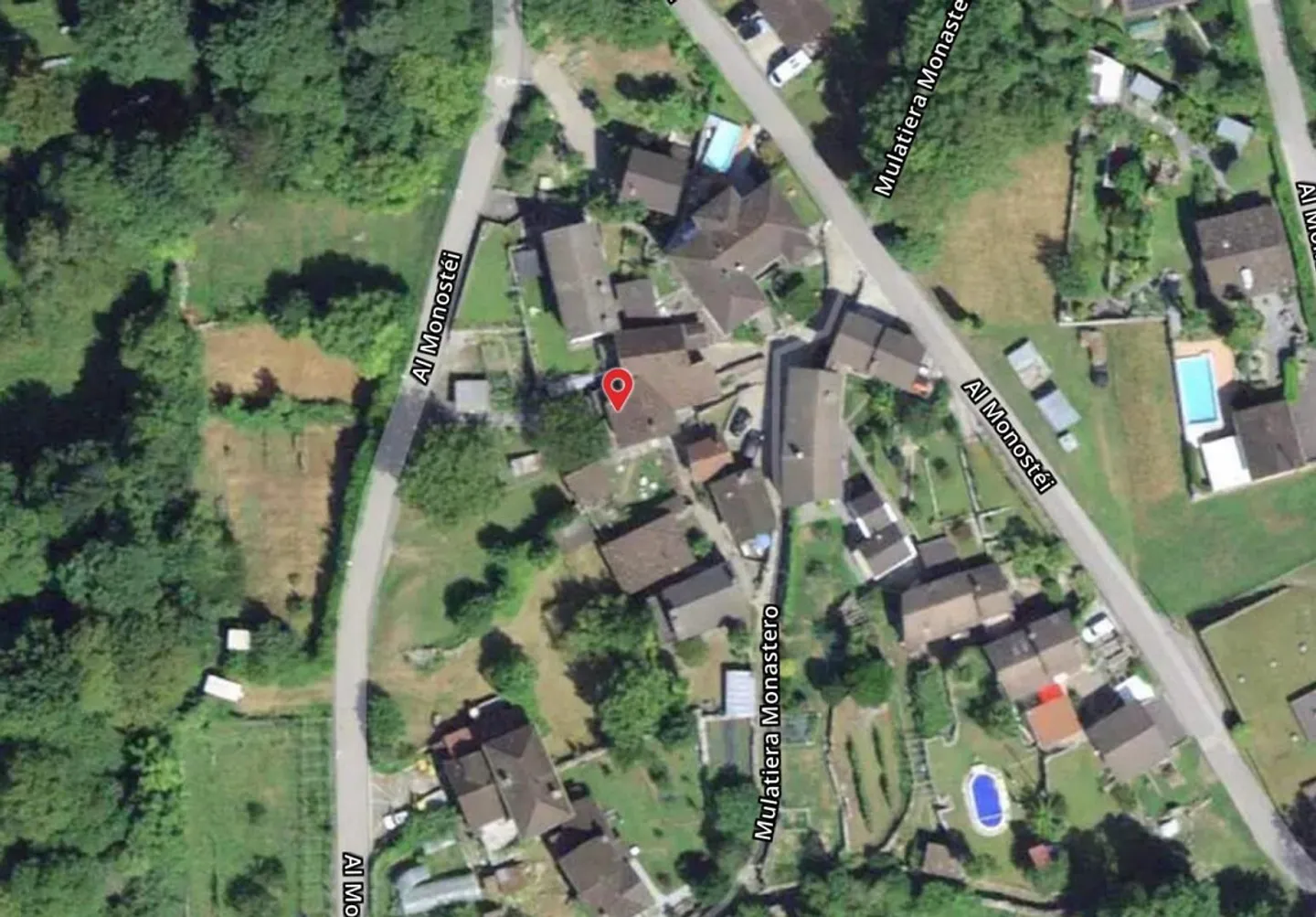 4 1/2-Room House with Two Outbuildings in a Very Quiet, Sunny Location - Photo 40 of 41