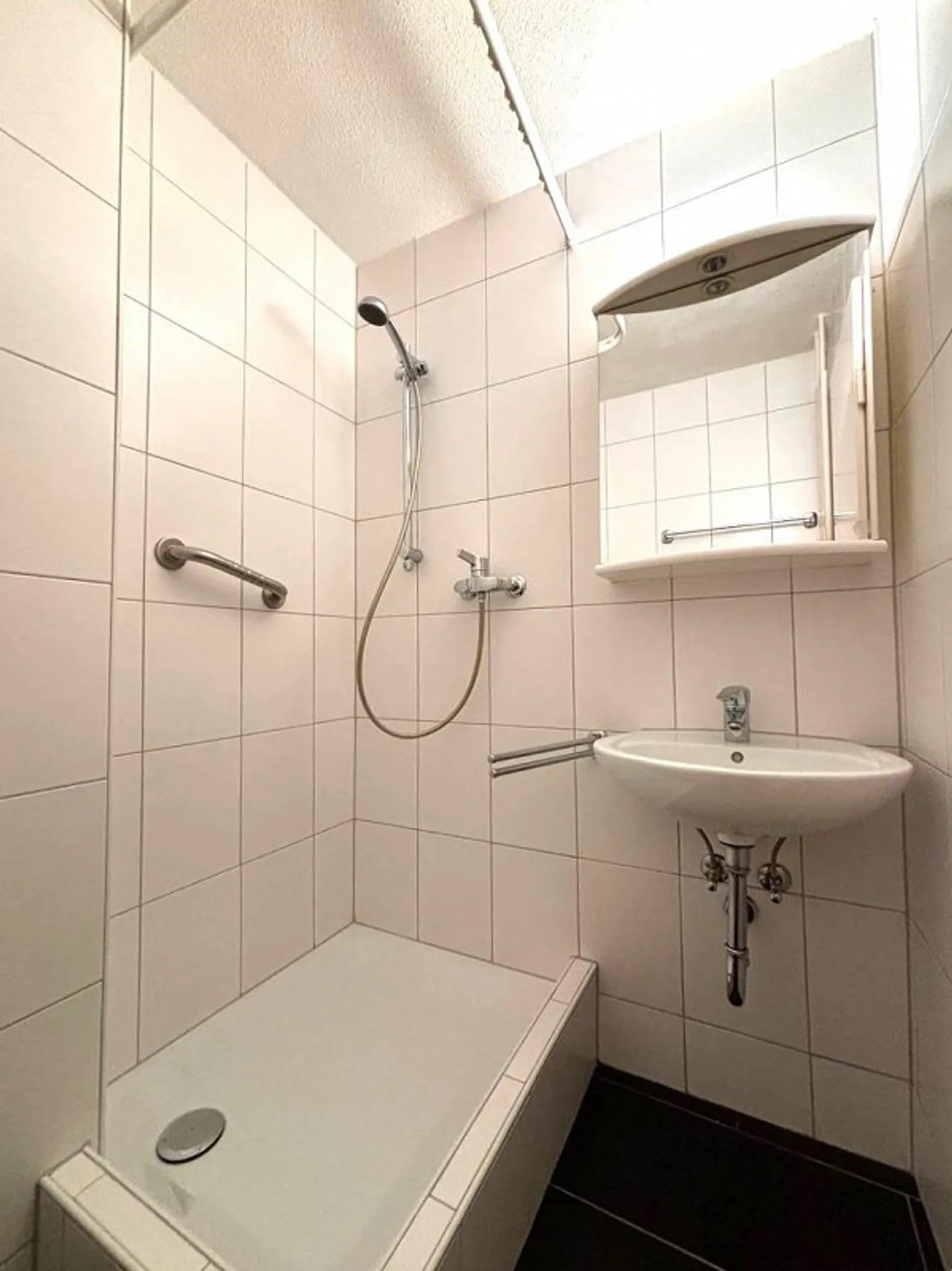 Charmante appartement 2 pièces à louer - Photo 5 sur 6