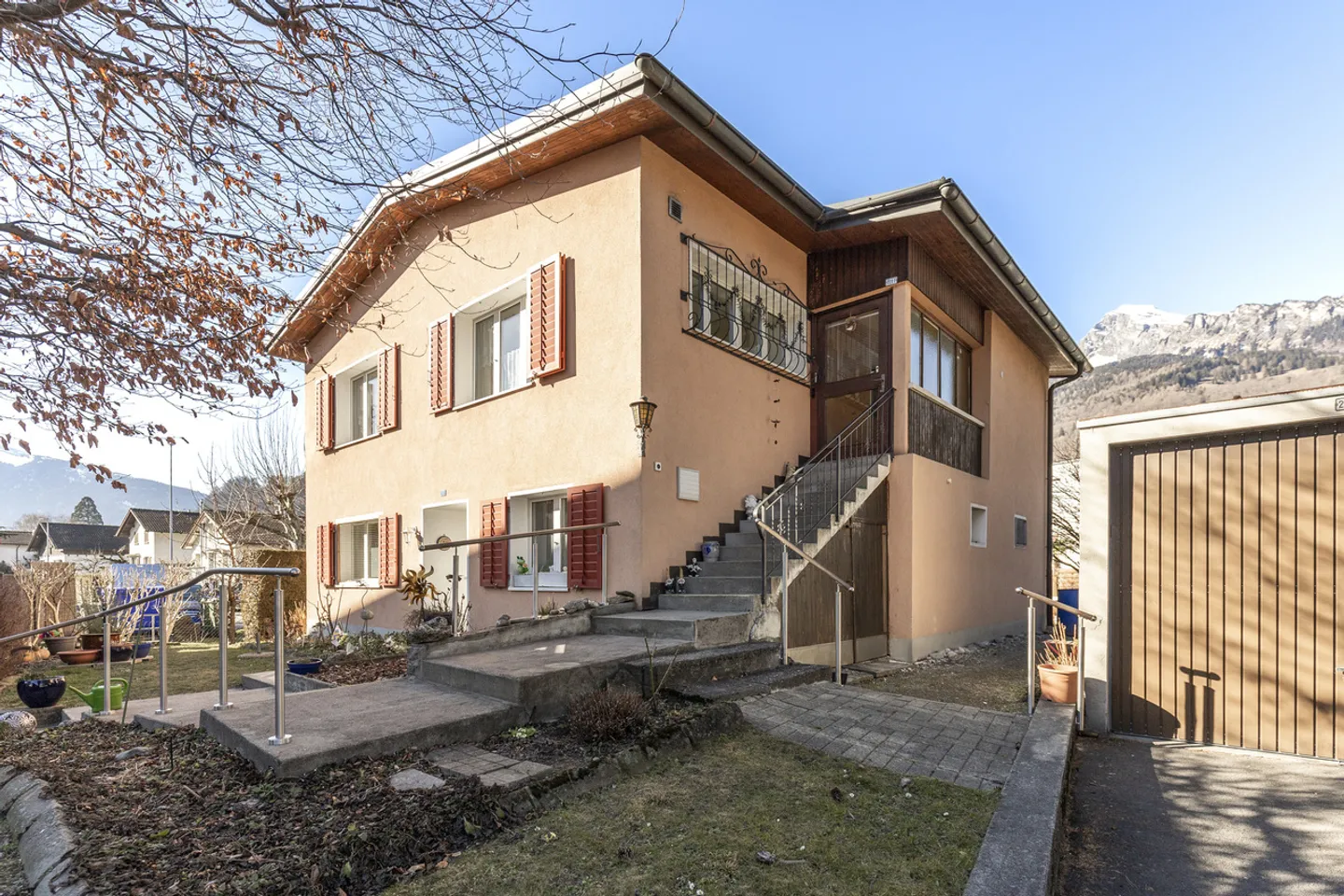 Family-friendly home with many uses - Photo 1 of 12