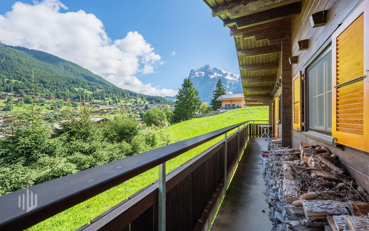 ImmoWyss - Chalet with an Apartment under the Eiger, ski-in/out - Photo 4 of 8