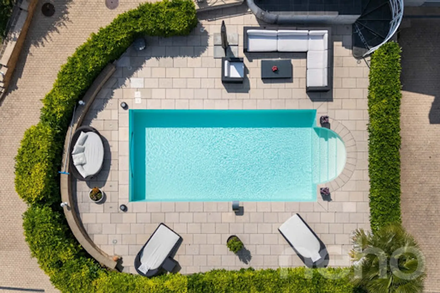 Casa eccezionale con piscina riscaldata! - Foto 2 di 2