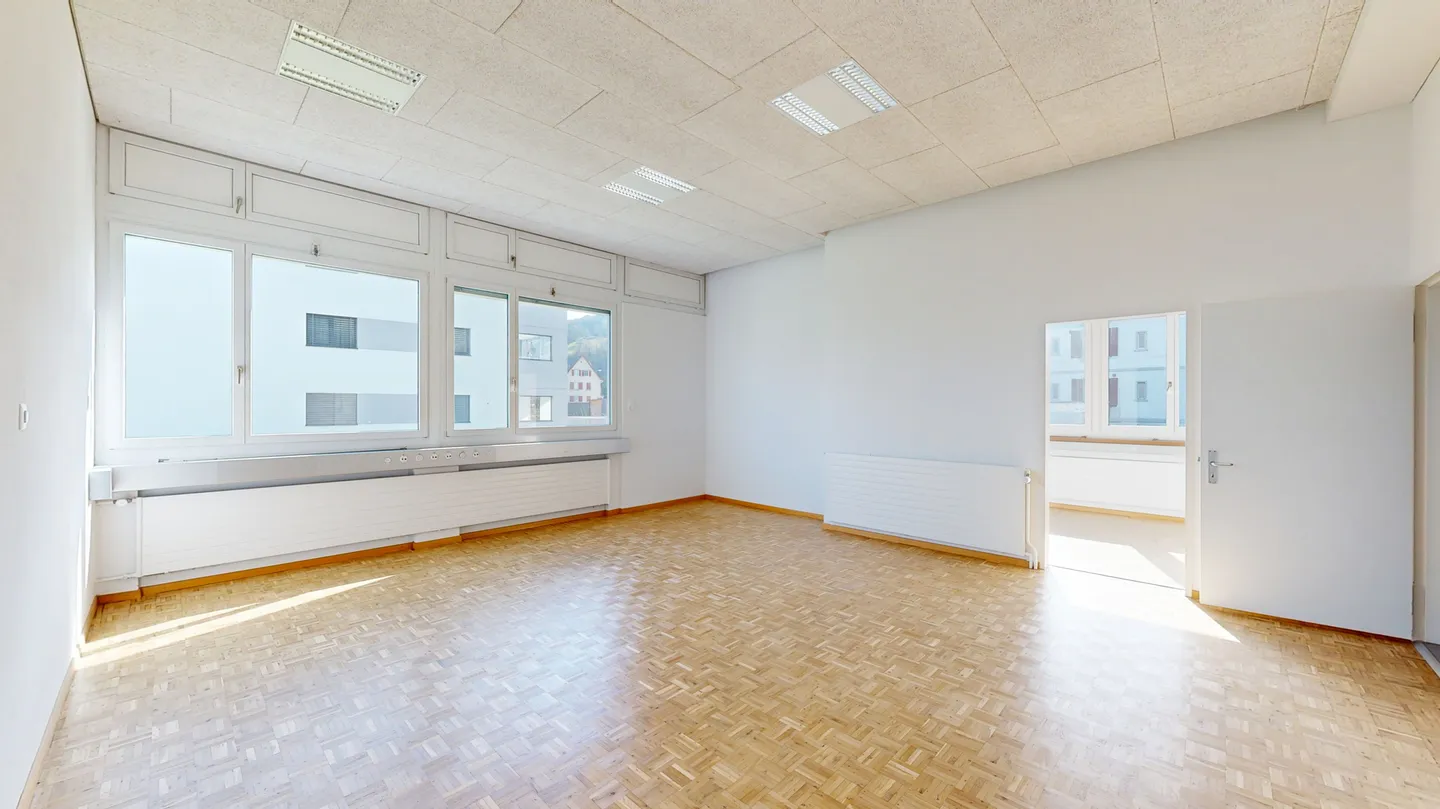 Moderne Büroflächen - Foto 1 von 15