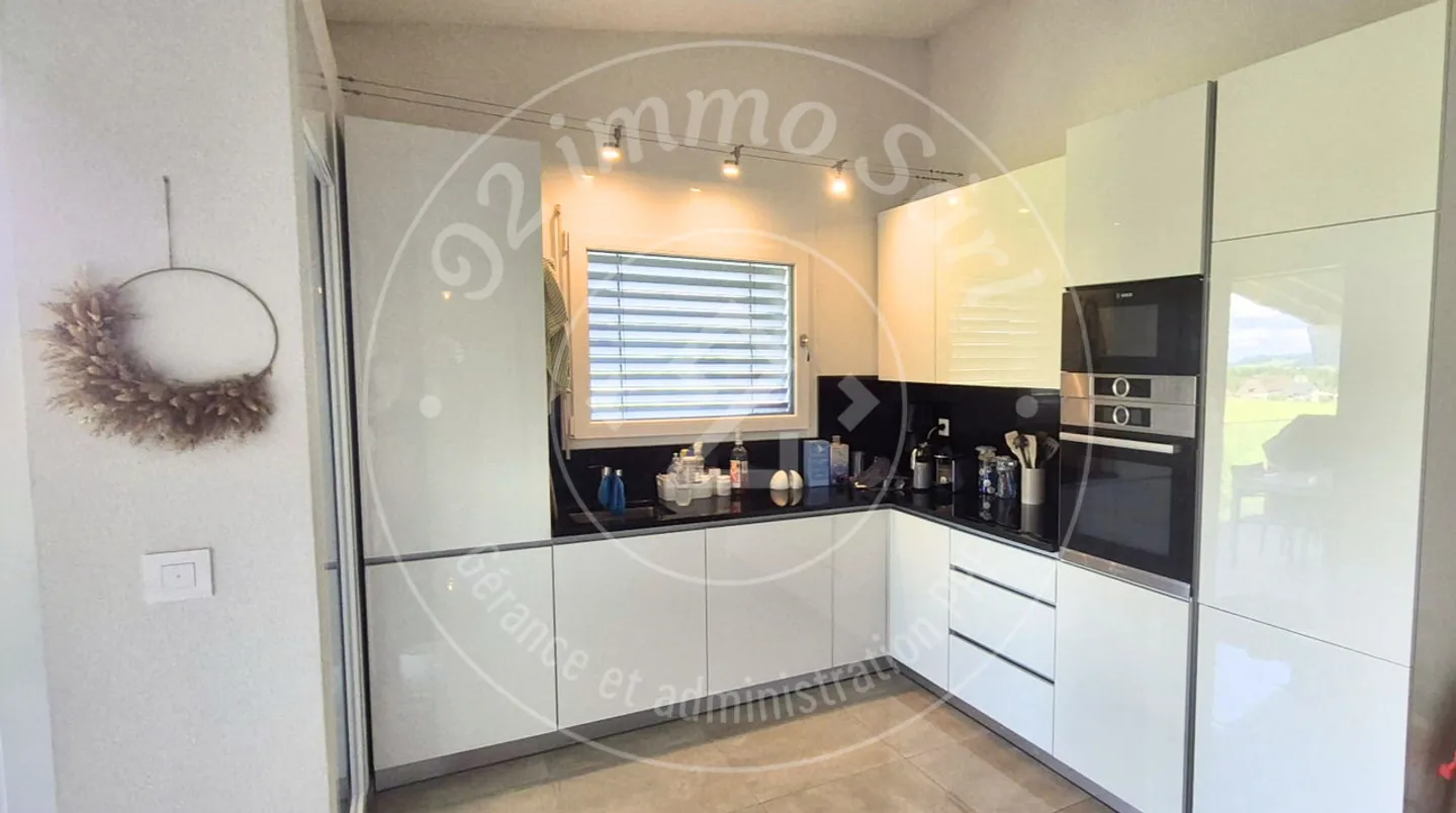 Incantevole Appartamento Mansardato a Grandsivaz - Foto 3 di 7