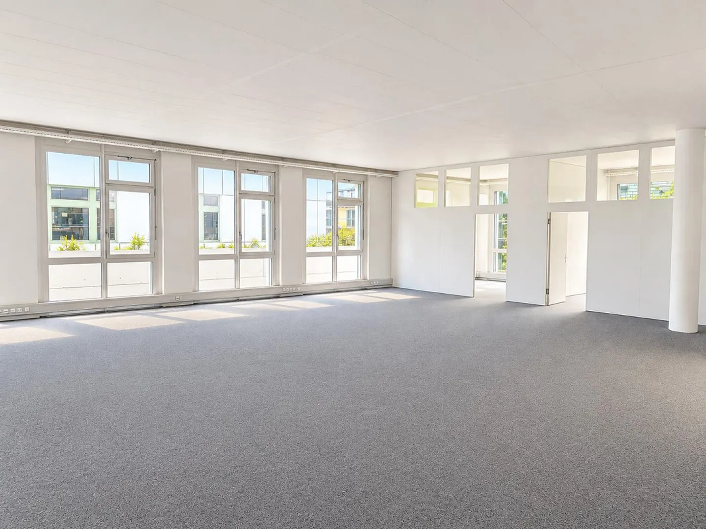 Spazio commerciale luminoso con opzioni di utilizzo flessibili – ca. 210 m² - Foto 4 di 5