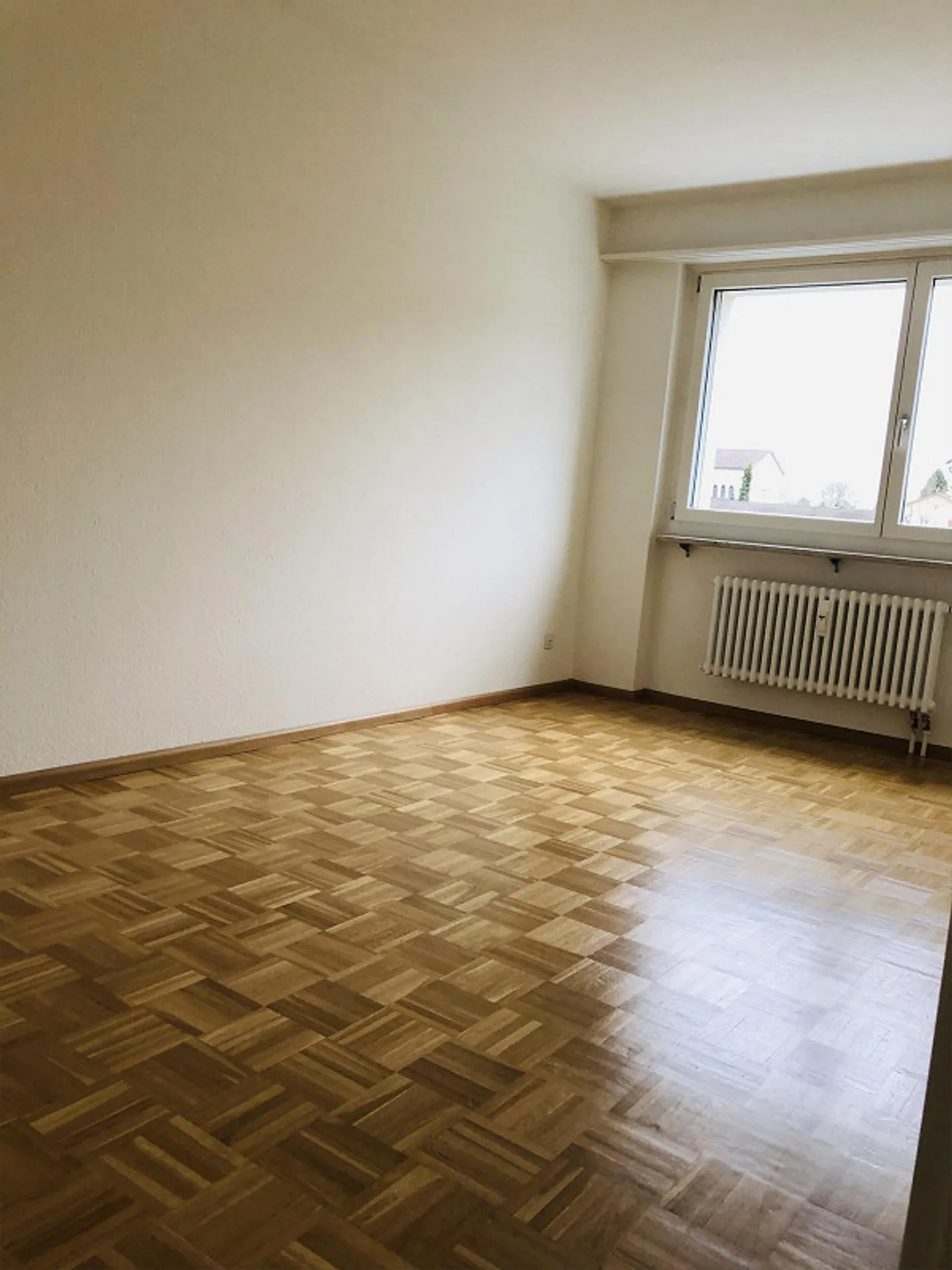 Cozy 2-room apartment in residential area - Photo 4 of 6