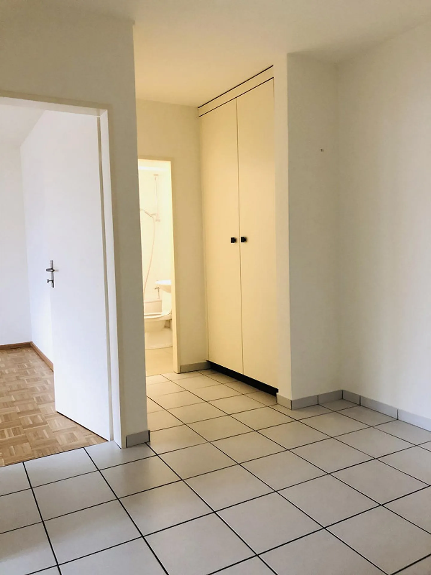 Cozy 2-room apartment in residential area - Photo 5 of 6