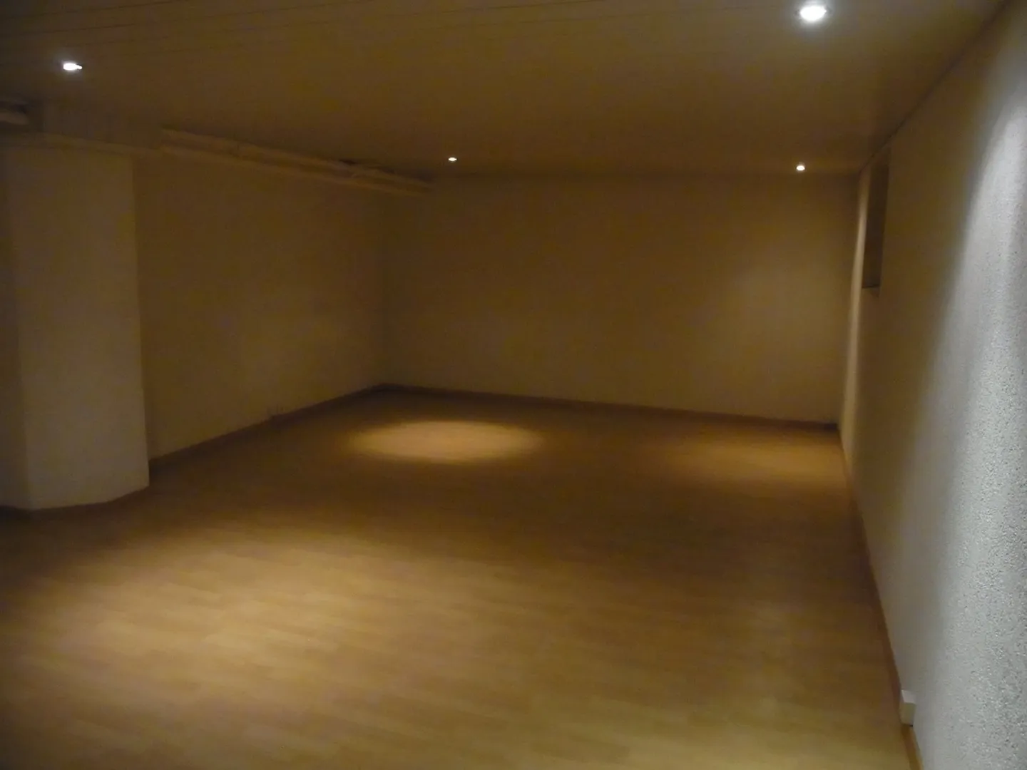 Gut gelegene - Foto 2 von 4