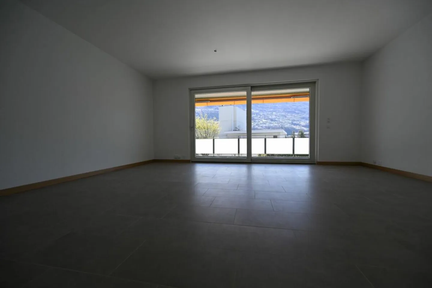 Renovated Apartment in Sion - Photo 9 of 22