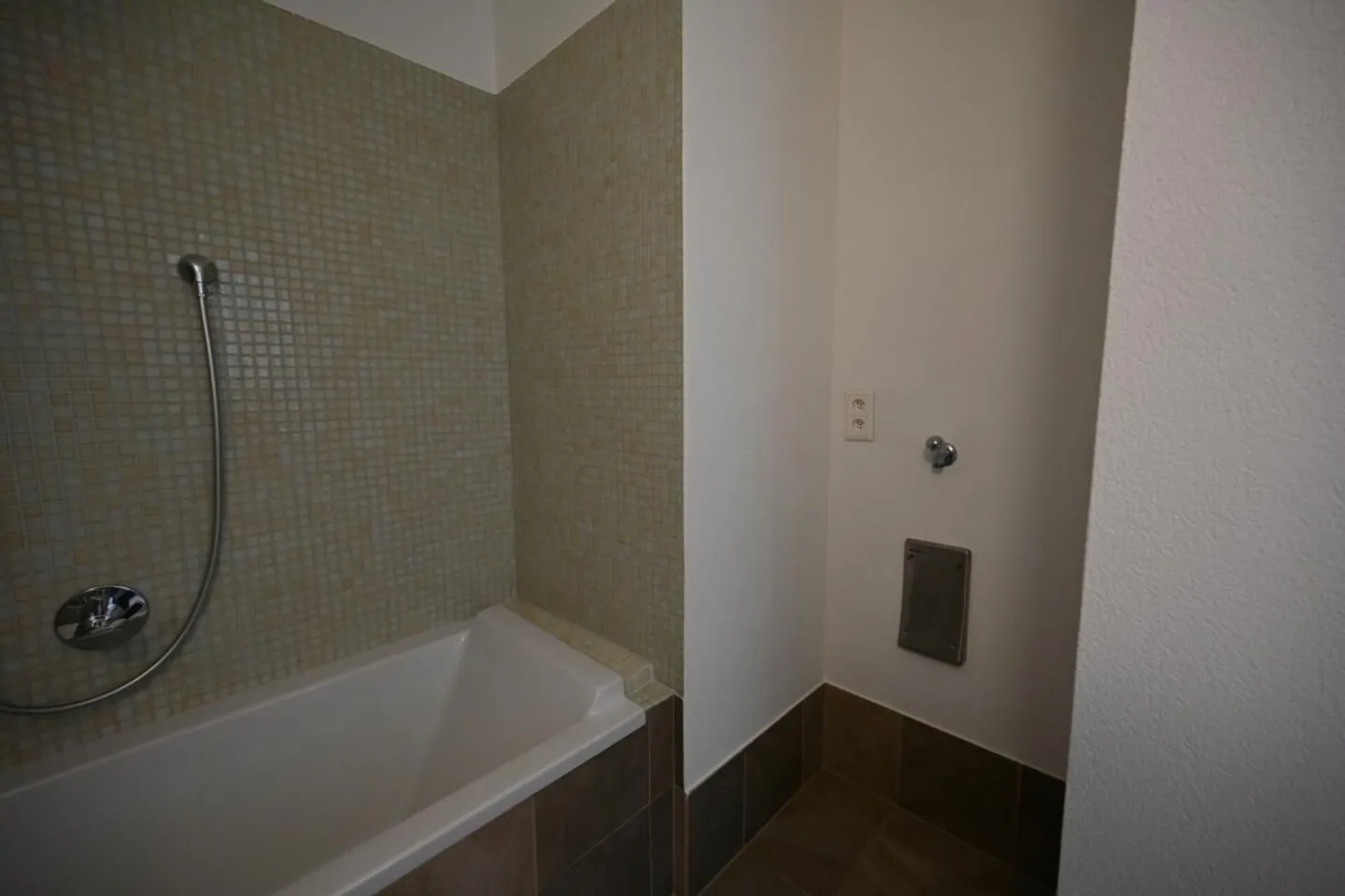 Renovated Apartment in Sion - Photo 16 of 22