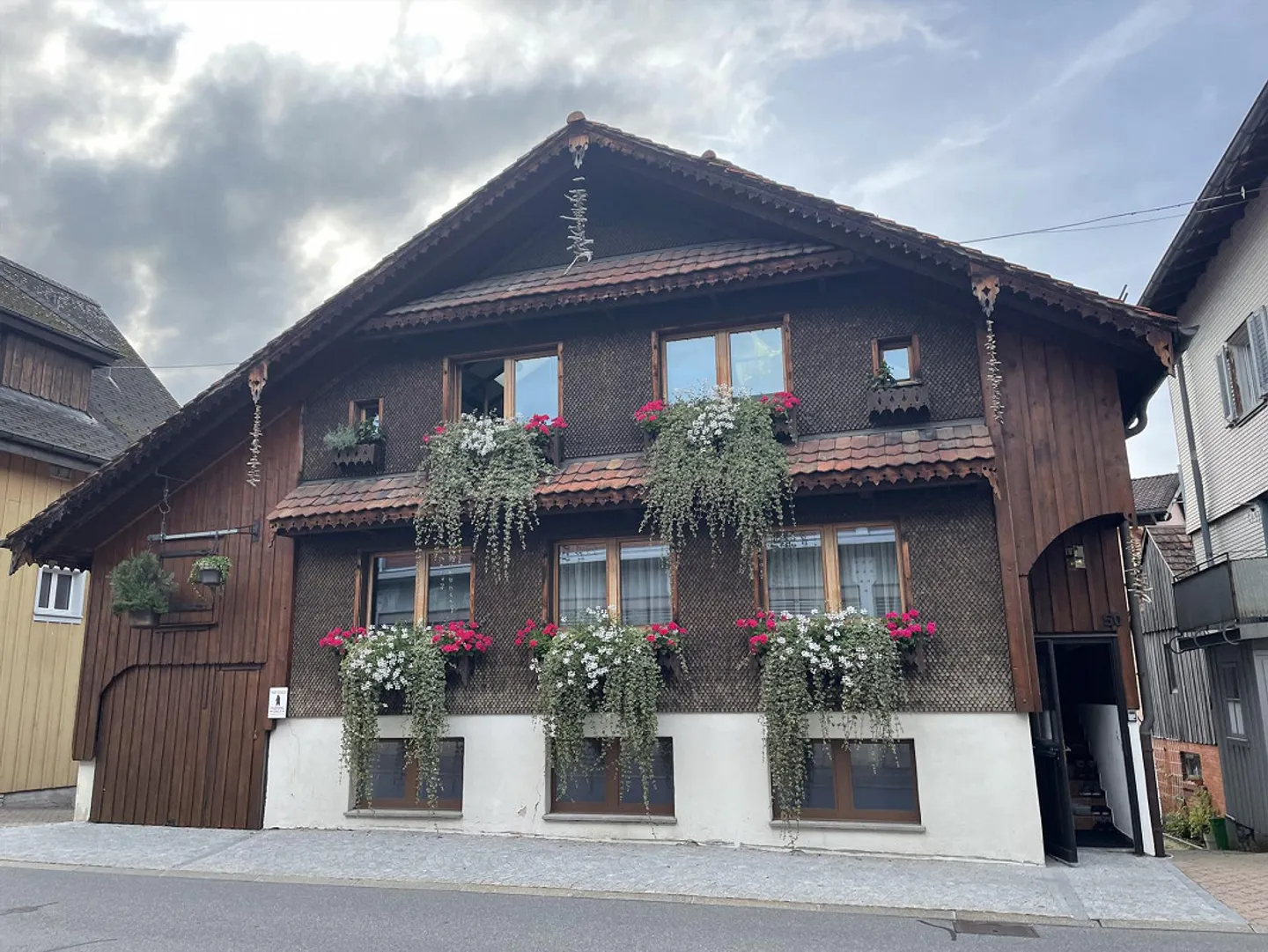 Maison individuelle dans un emplacement central - Photo 1 sur 6