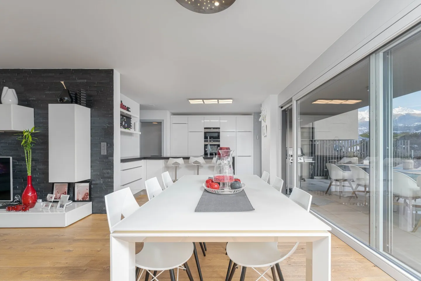 Villa moderna / 5,5 stanze / Sion / Ref. 10252589 / Esclusività - Foto 2 di 13