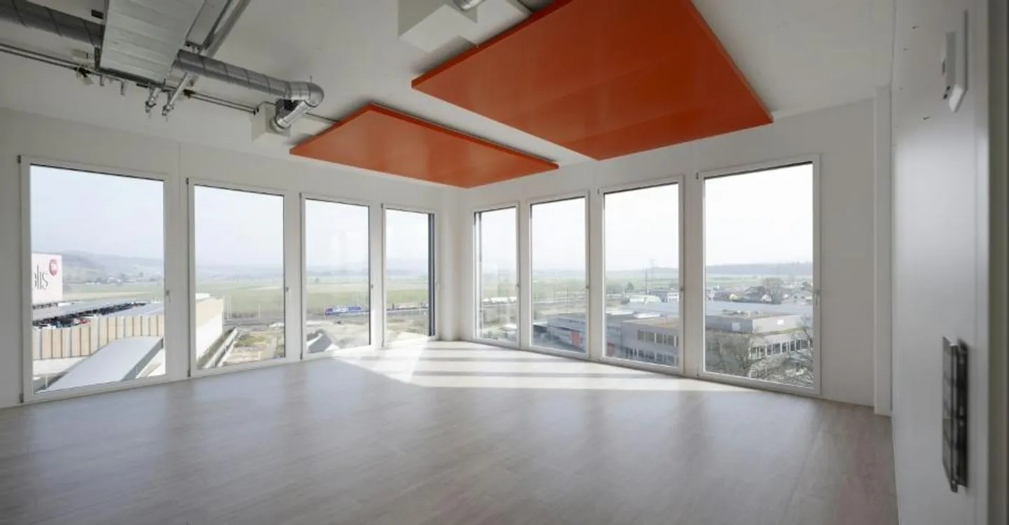 300 m2 o 730 m2 di spazi per uffici premium con vista - Moderno, climatizzato, sostenibile - Foto 2 di 10