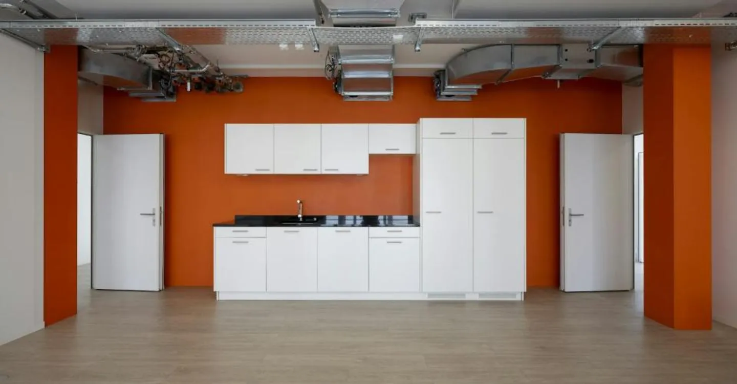 300 m2 o 730 m2 di spazi per uffici premium con vista - Moderno, climatizzato, sostenibile - Foto 9 di 10