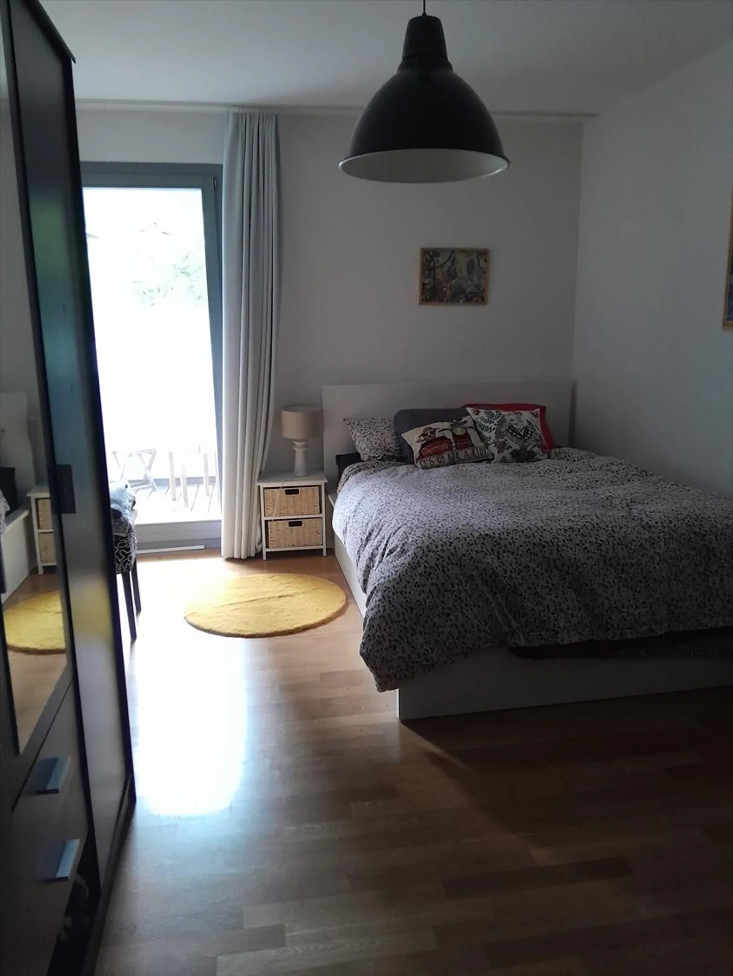 Camera 5.5 pezzi - Foto 1 di 8