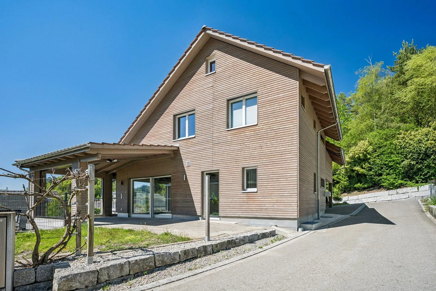 Une maison où les souvenirs grandissent et l'avenir se crée - Photo 1 sur 6