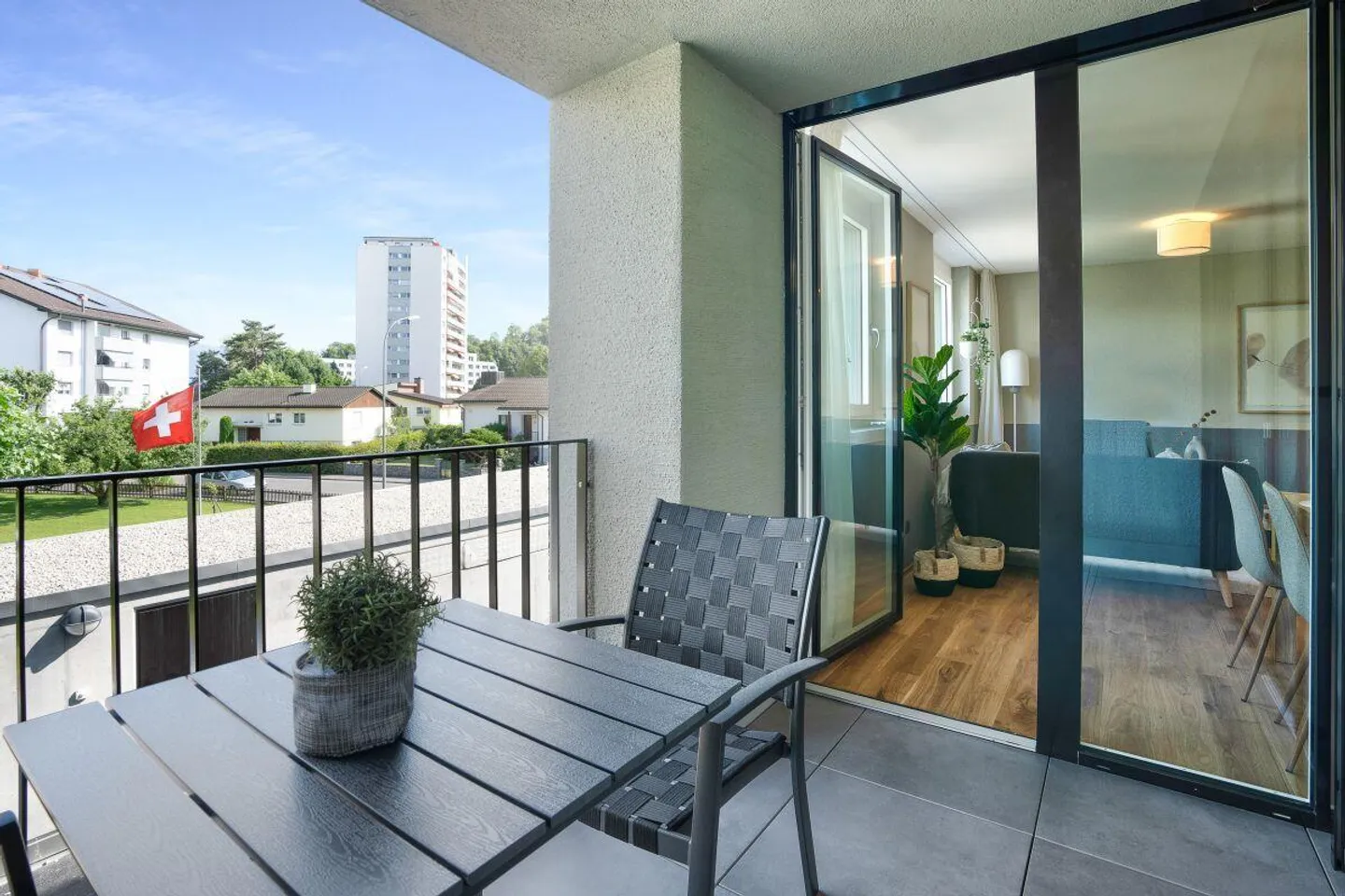 Modernes Apartment mit einzigartiger Aussicht - Foto 11 von 13