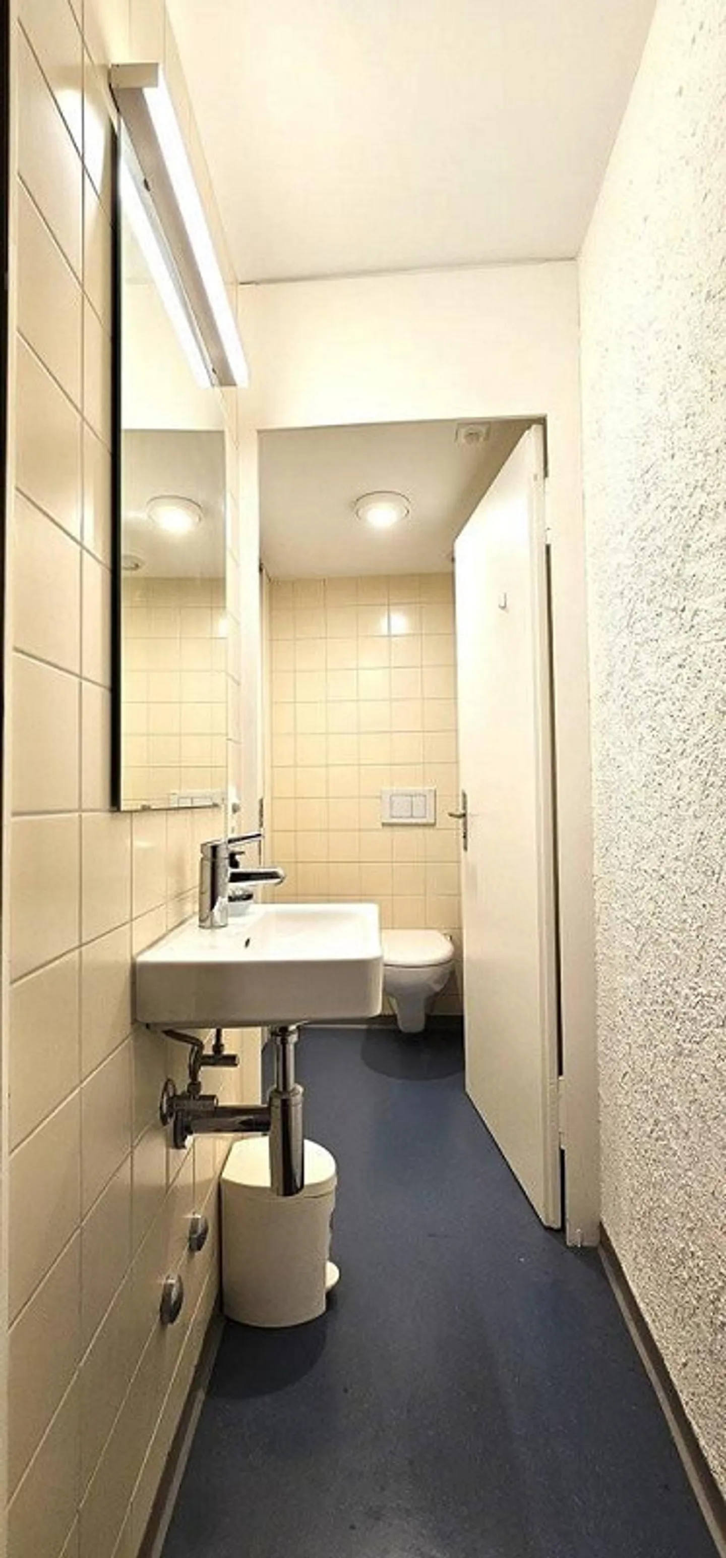 Office - Training - Practice Rooms - In the Center - Photo 6 of 6