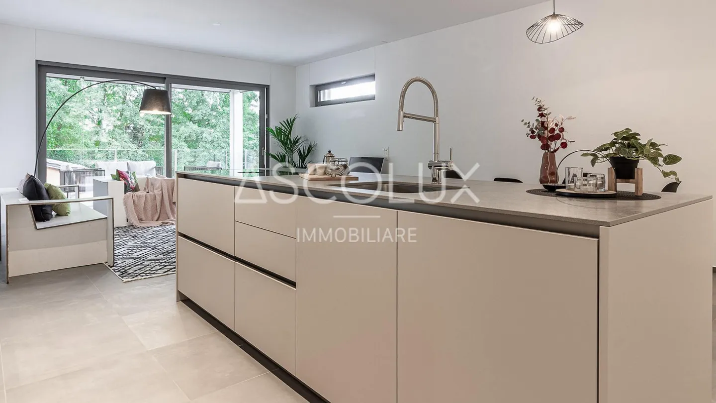Moderne und ruhige Räume - 4,5 Zimmer in einer exklusiven Residenz am Stadtrand - Foto 3 von 13
