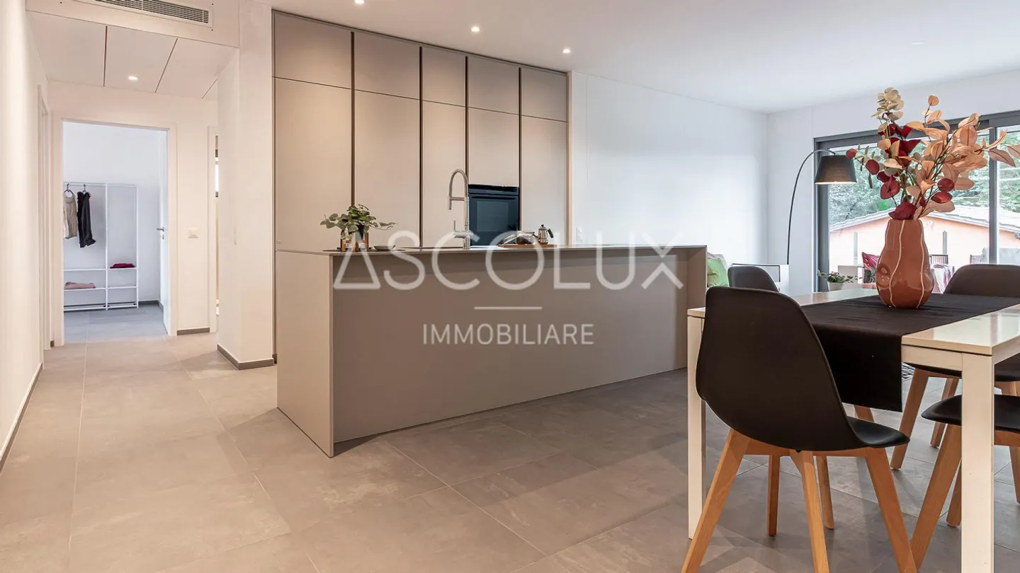 Moderne und ruhige Räume - 4,5 Zimmer in einer exklusiven Residenz am Stadtrand - Foto 4 von 13
