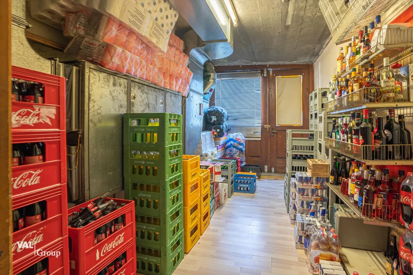 Restaurant for rent in a good location - Photo 10 of 13