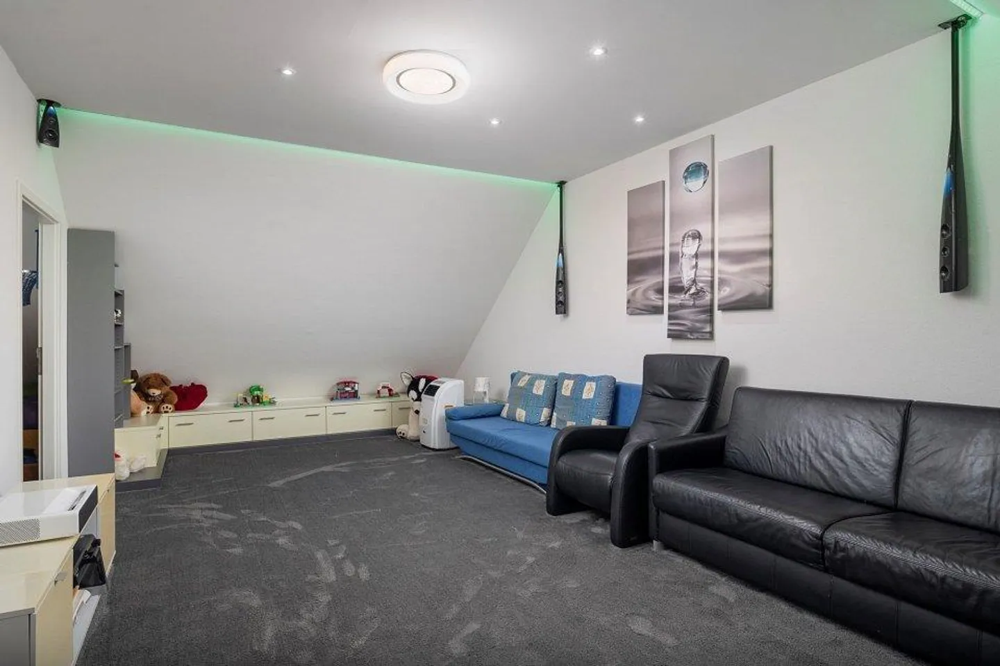 Haus 6.5 Zimmer - Foto 12 von 12