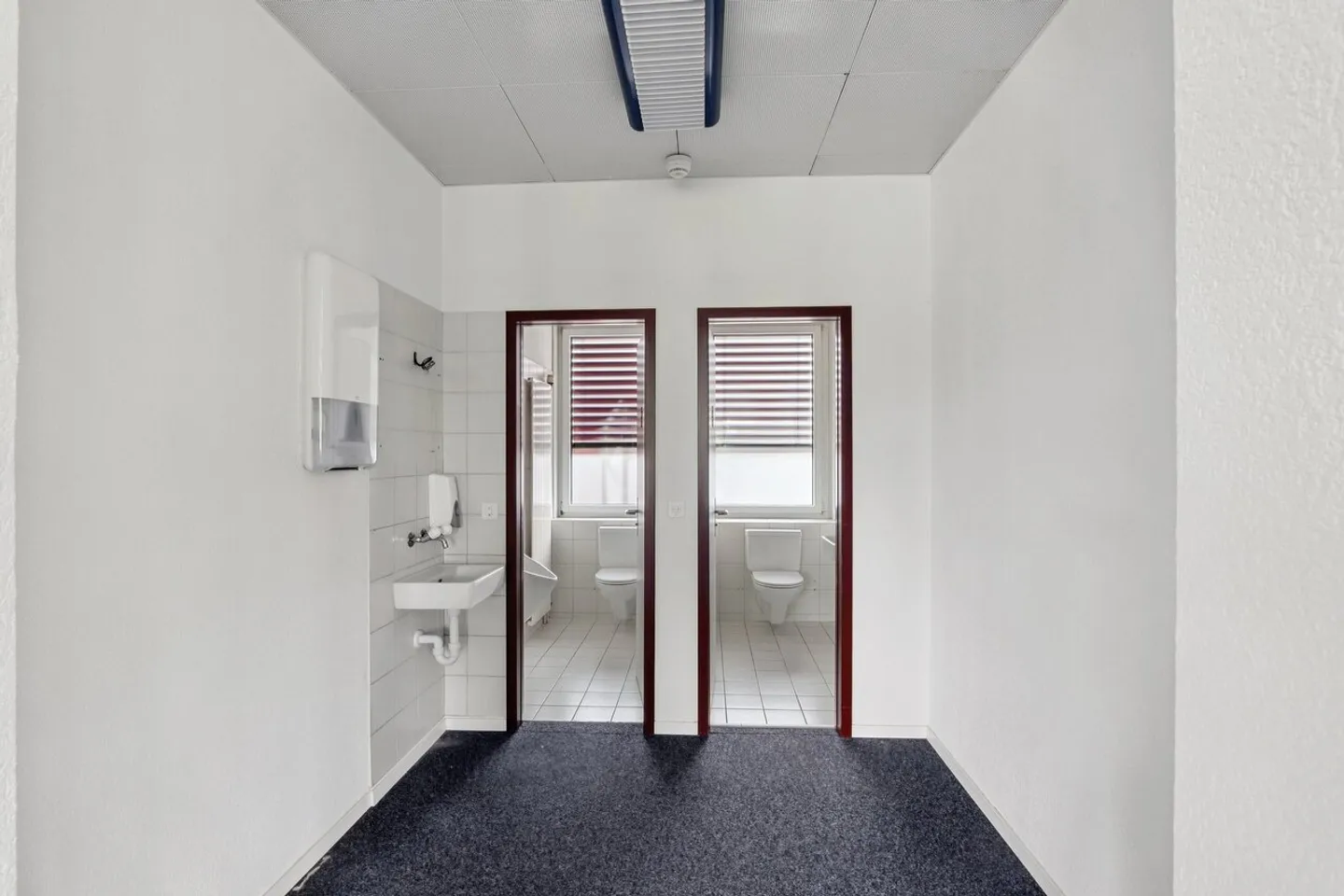 «Modern, stilvoll und bereit für Ihre Visionen - Ihre neue Bürofläche!» - Foto 9 von 10