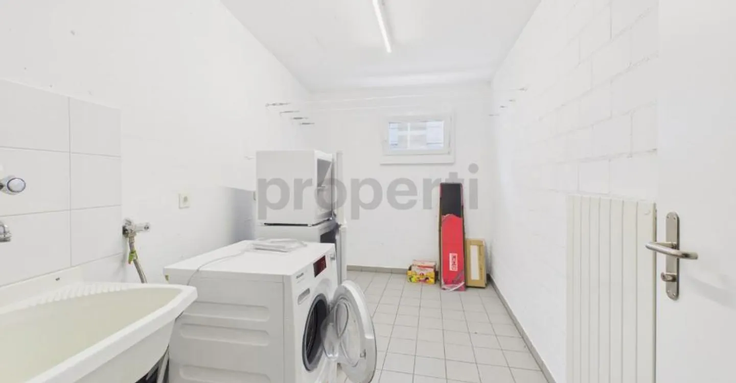 Appartamento Ristrutturato di 3.5 Stanze, a Due Passi dal Centro di Locarno, anche Residenza Secondaria - Foto 7 di 9