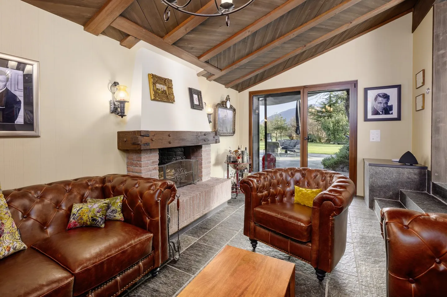 Propriété Méditerranéenne avec Villa, Piscine et Jardin - Photo 11 sur 13