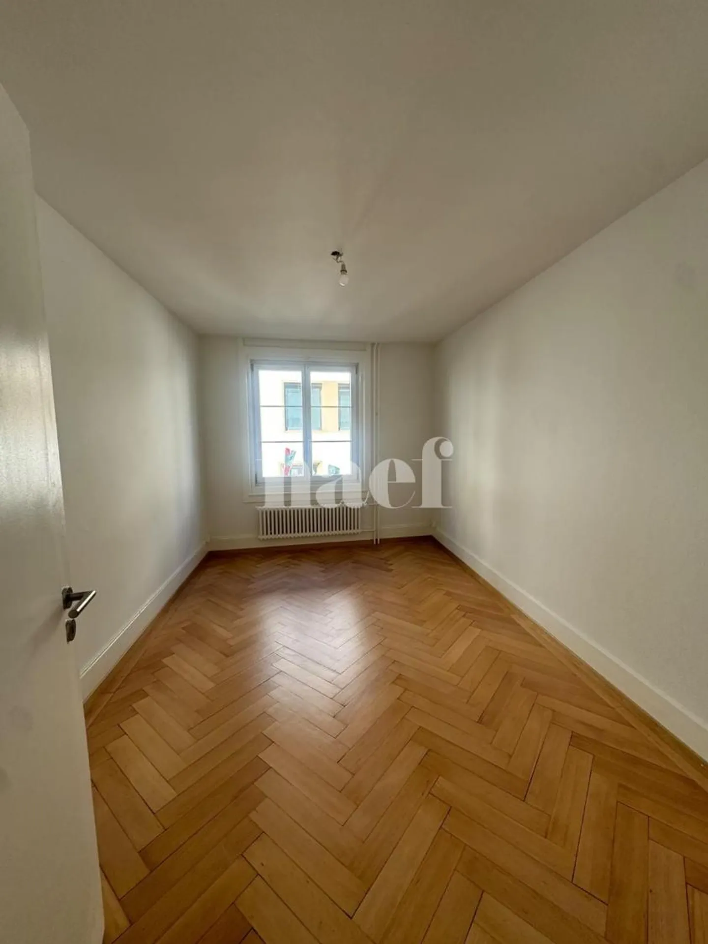 2-room apartment - Photo 2 of 6