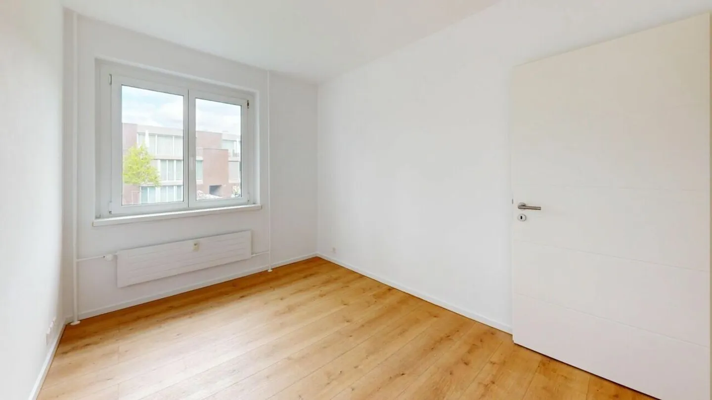Appartement spacieux, modernisé et approuvé par la banque de 5,5 pièces dans un emplacement calme à Riehen - Photo 8 sur 15