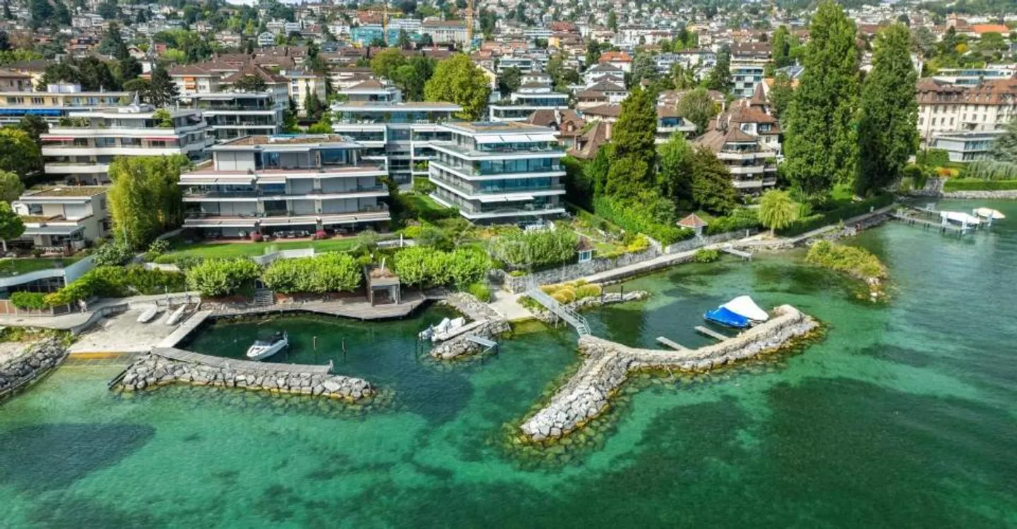 Appartamento eccezionale con accesso diretto al lago a Pully - Foto 1 di 12