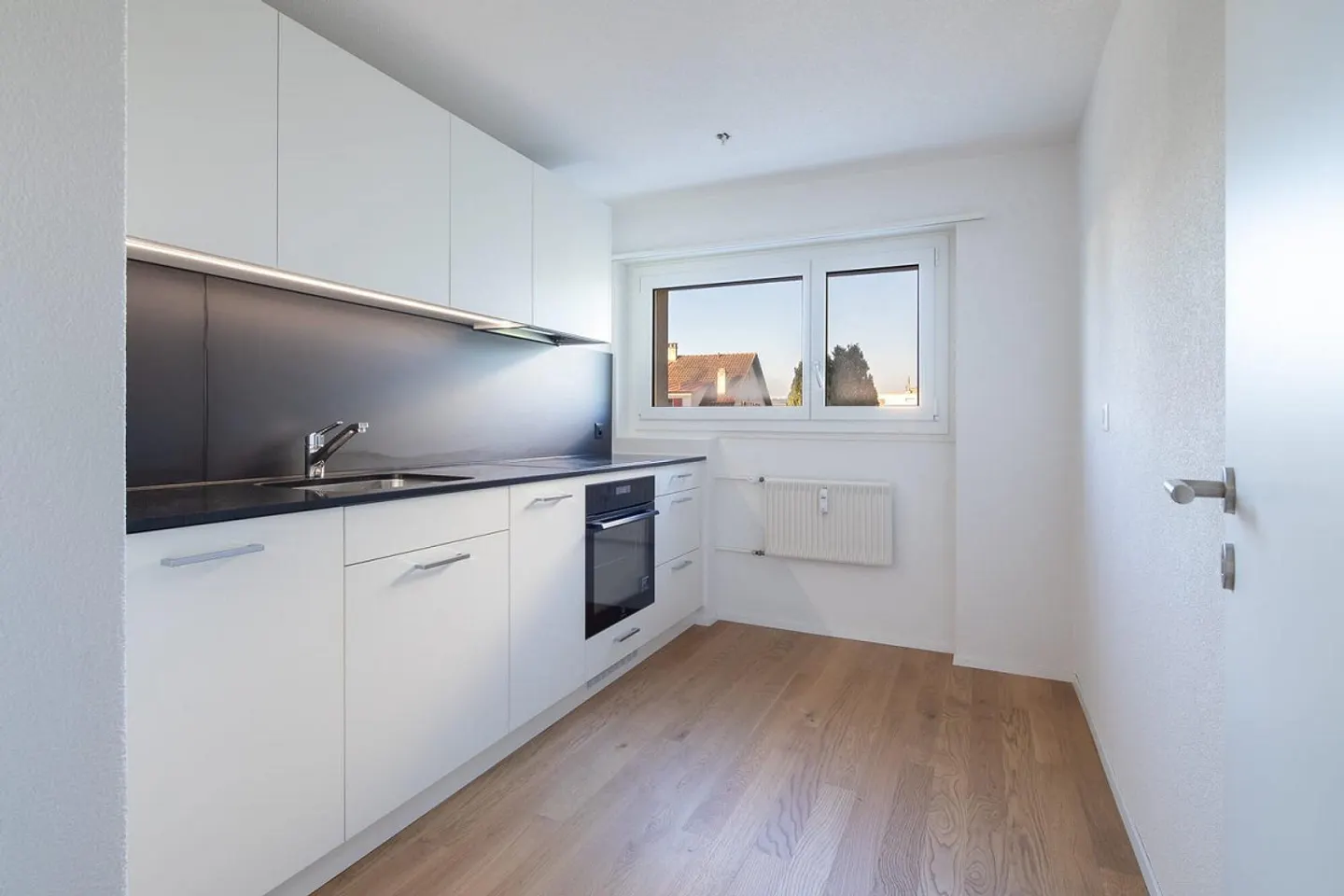 Modernes 3-Zimmer-Apartment in Rüfenacht - Foto 2 von 9