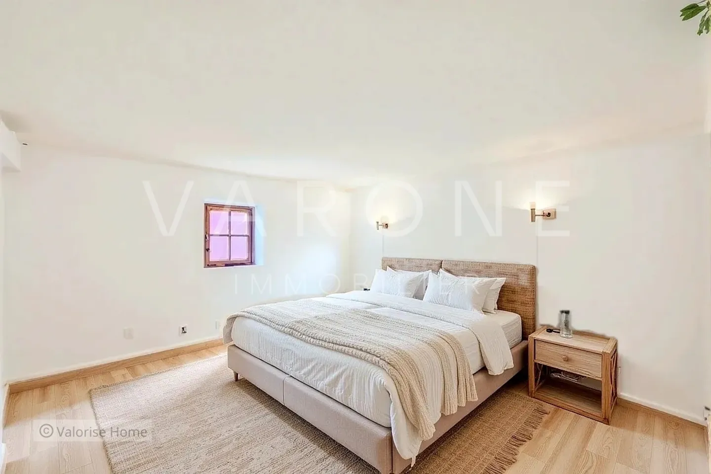Charming Historical House - Photo 7 of 15