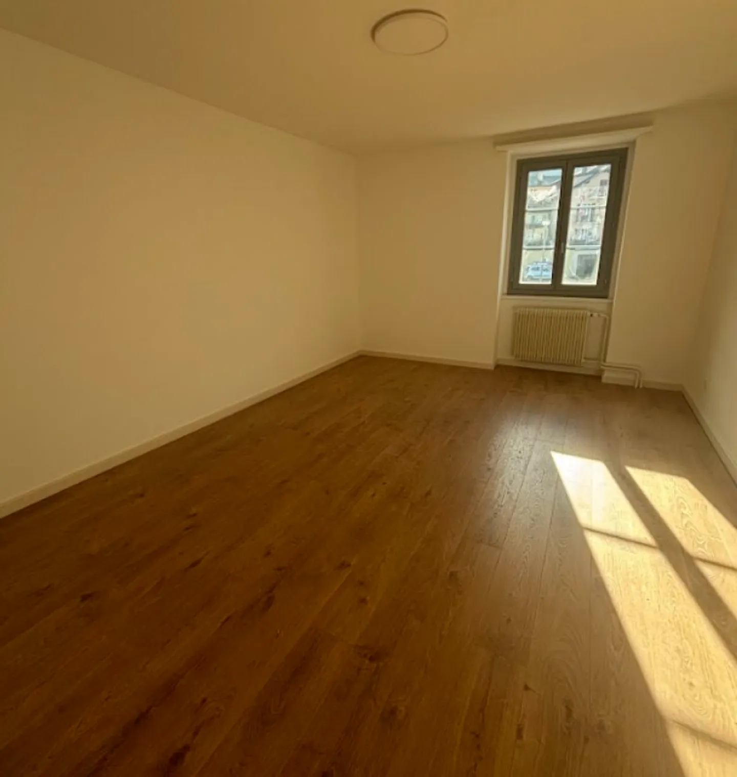 Appartamento 3,5 locali completamente ristrutturato - Foto 6 di 7